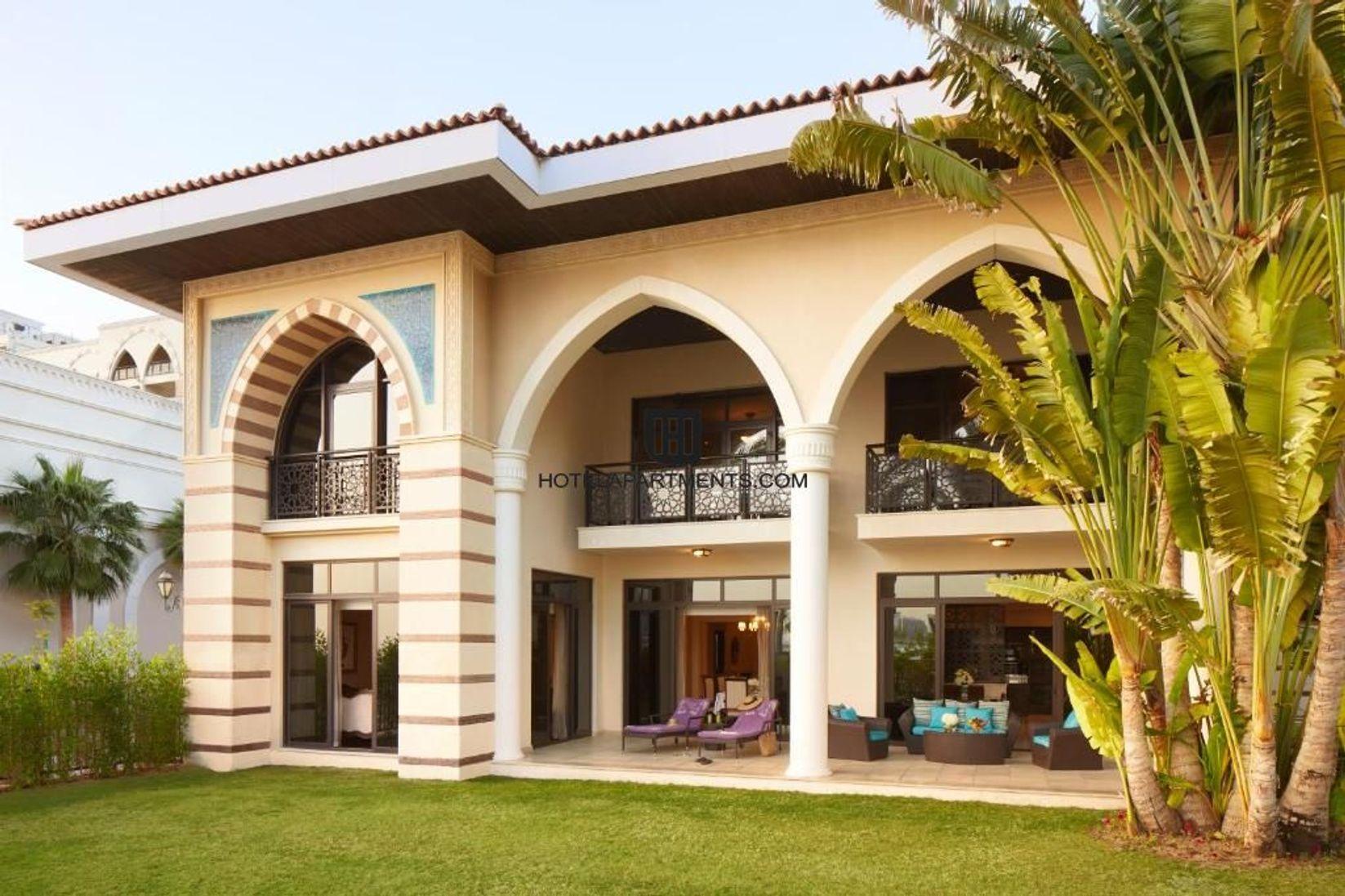 Ultra Luxury Apartment: Four Bedroom Lagoon Villa in The Palm Jumeirah