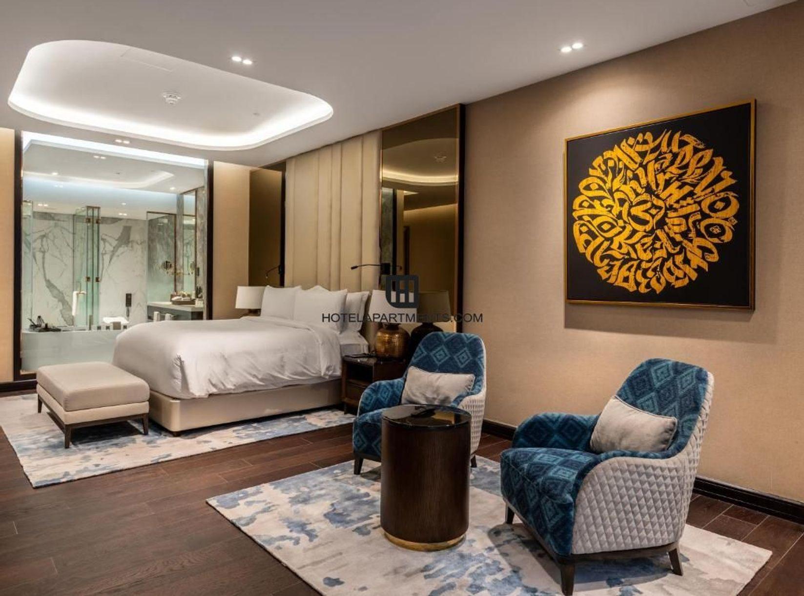 Ultra Luxury Apartment: Luxury Villas with Private Pool in Al Barsha